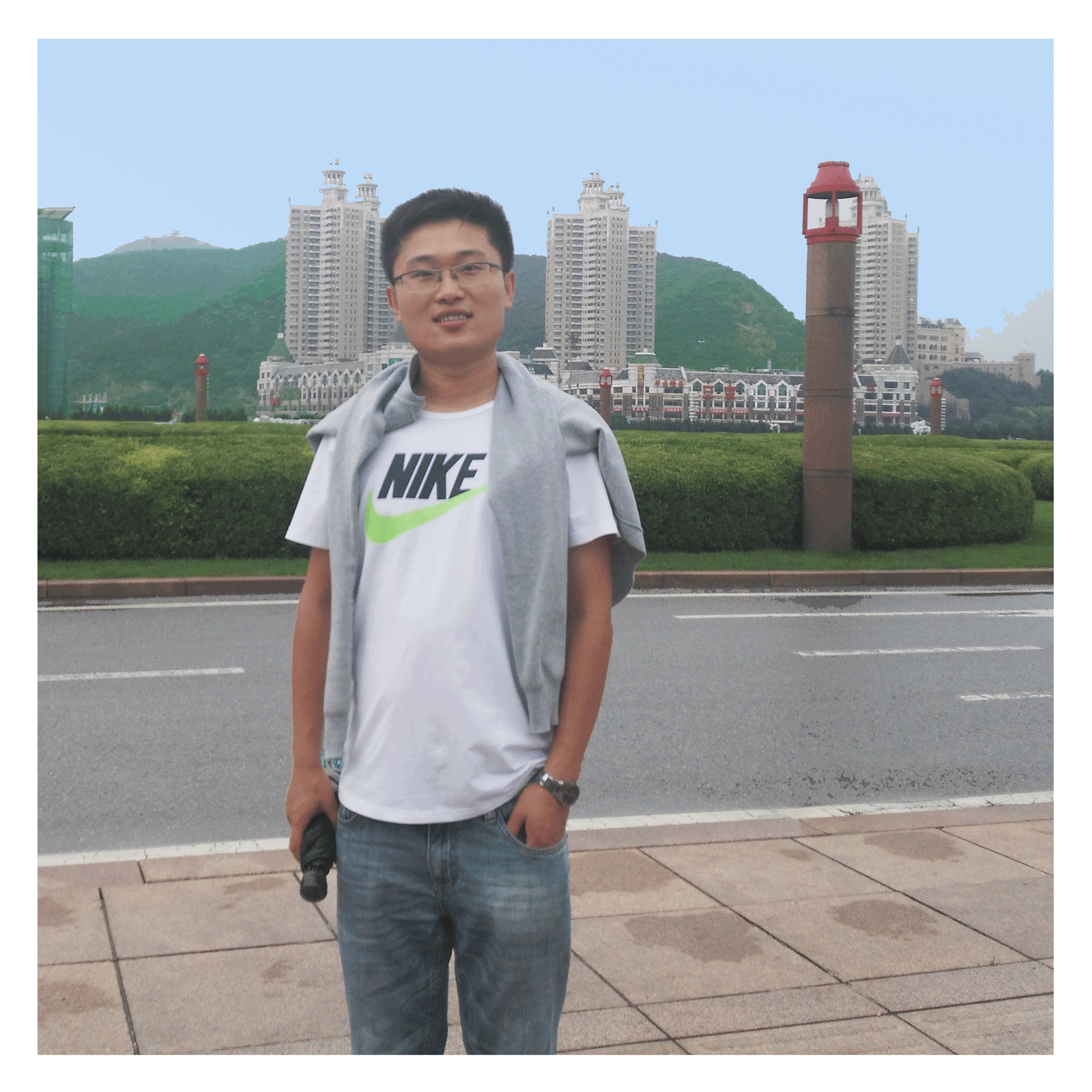 Jin-fei Yang